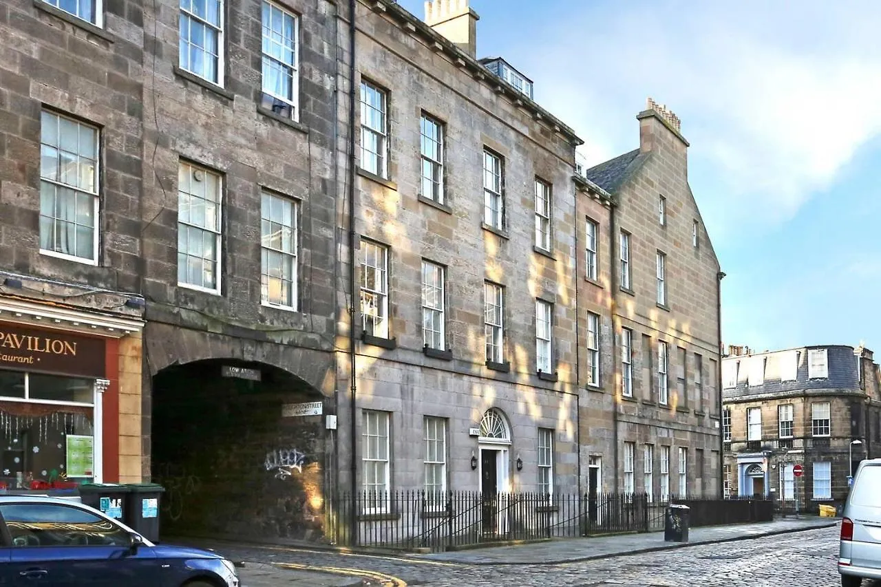 Joivy Vibrant Home Near Calton Hill Edinburgh